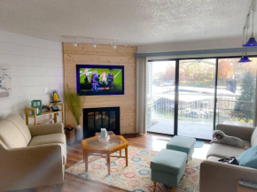 Waterfront Condo with ZERO STEPS to the front door